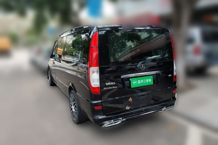 Used Mercedes-Benz Vito 2011 2.5L 7-seater executive version Rear Left 45 Deg