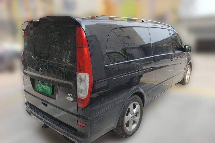 Used Mercedes-Benz Vito 2011 2.5L 7-seater executive version Rear Right 45 Deg