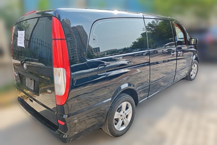 Used Mercedes-Benz Vito 2011 2.5L 7-seater executive version Rear Right 45 Deg
