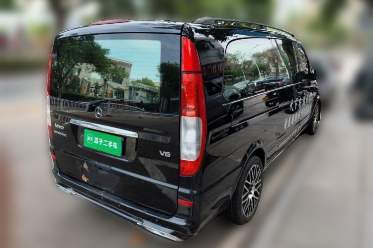Used Mercedes-Benz Vito 2011 2.5L 7-seater executive version Rear Right 45 Deg