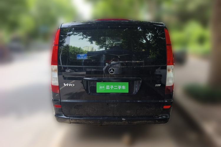 Used Mercedes-Benz Vito 2011 2.5L 7-seater executive version Rear