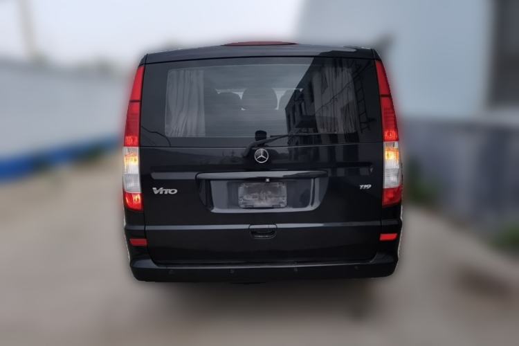 Used Mercedes-Benz Vito 2011 2.5L Elite Edition Rear