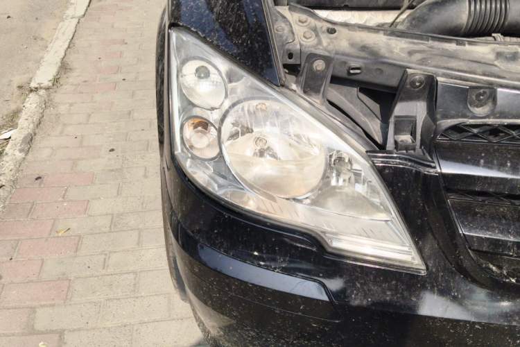 Used Mercedes-Benz Vito 2011 2.5L Business Edition Right Front Headlight