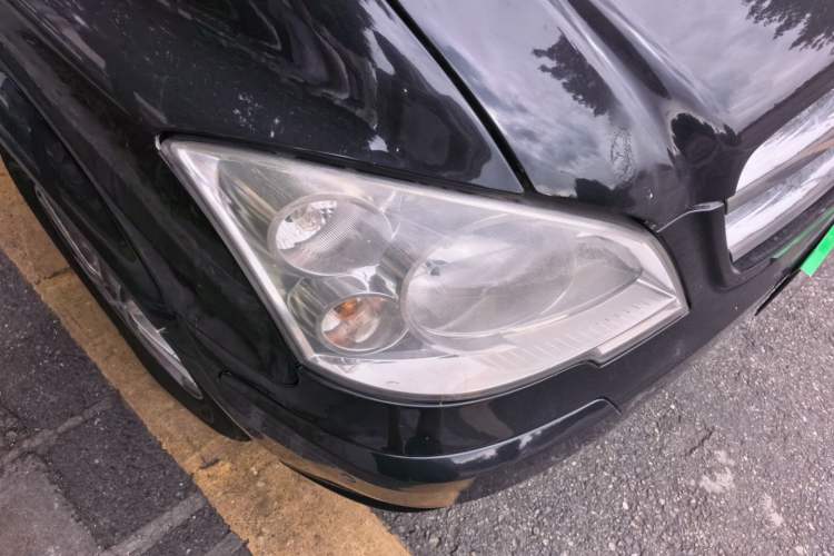 Used Mercedes-Benz Vito 2011 2.5L Elite Edition Right Front Headlight