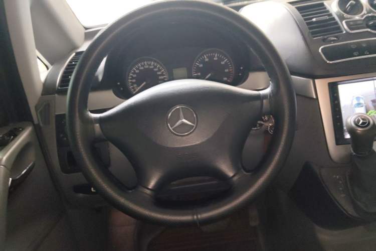 Used Mercedes-Benz Vito 2011 2.5L Elite Edition Steering Wheel