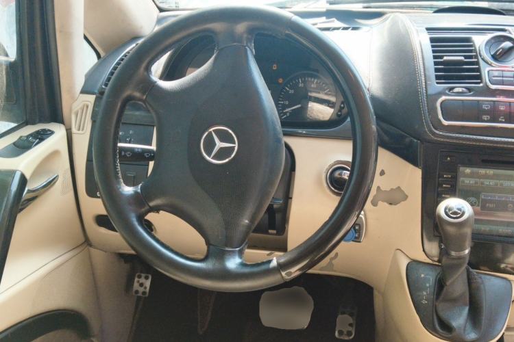 Used Mercedes-Benz Vito 2011 2.5L Business Edition Steering Wheel