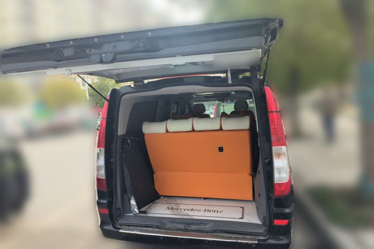 Used Mercedes-Benz Vito 2011 2.5L Elite Edition Trunk
