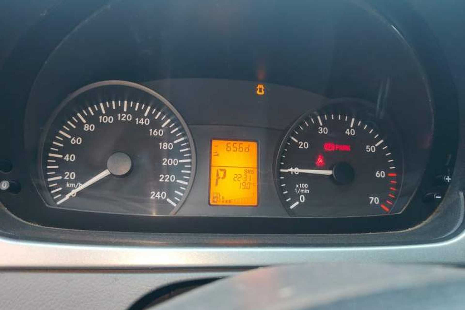 Used Mercedes-Benz Vito  Instrument Cluster