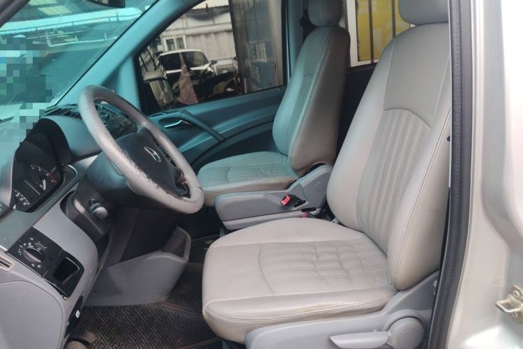 Used Mercedes-Benz Vito  Left Front Seat