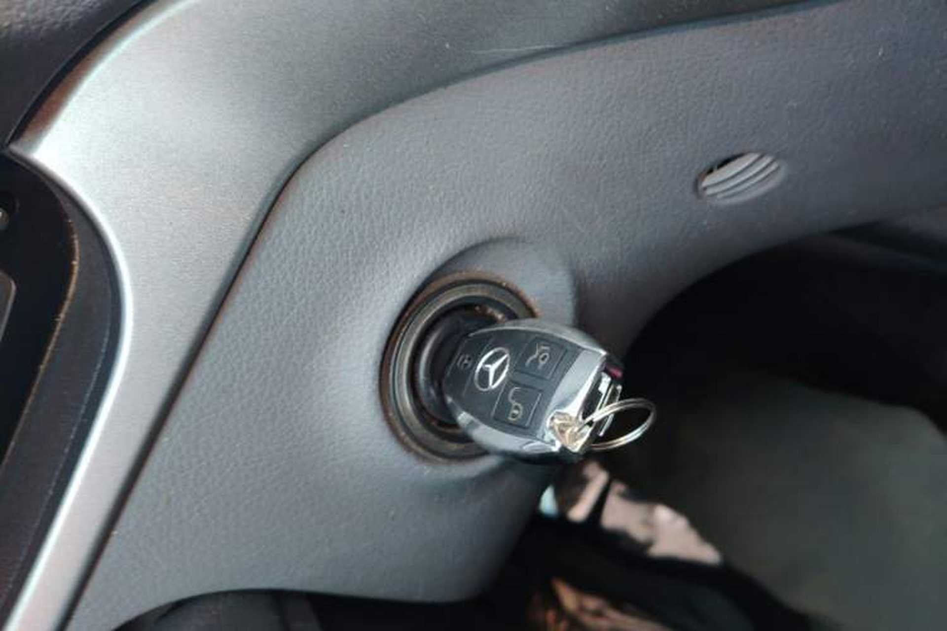 Used Mercedes-Benz Vito  Vehicle Key