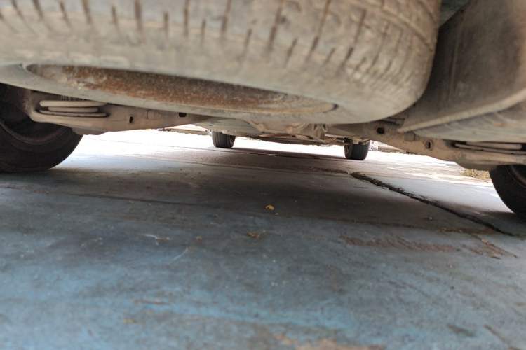 Used Mercedes-Benz Vito 2011 2.5L Elite Edition Chassis Rear
