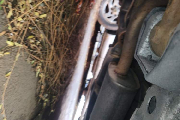 Used Mercedes-Benz Vito 2011 2.5L Elite Edition Chassis Rear Right