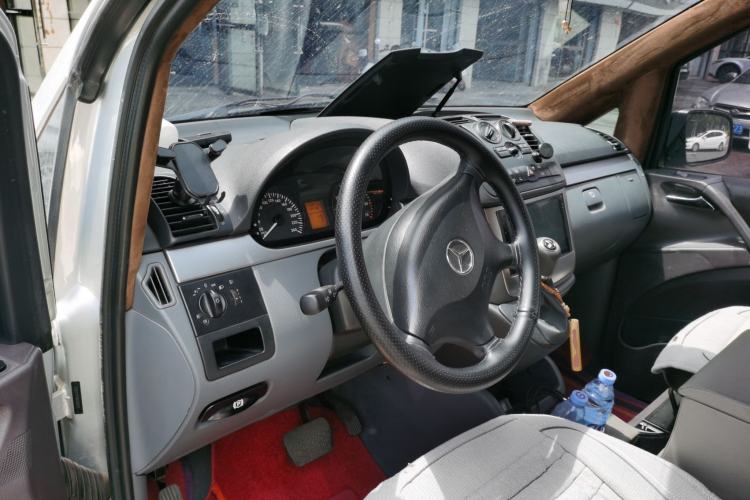 Used Mercedes-Benz Vito 2011 2.5L Elite Edition Driver Seat