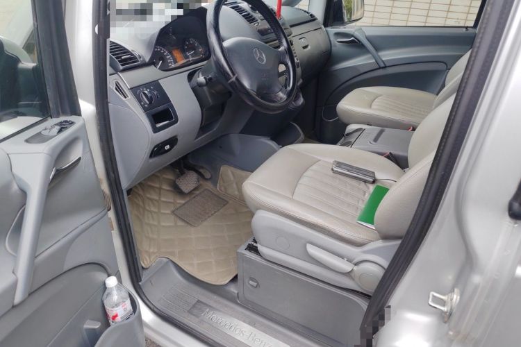Used Mercedes-Benz Vito 2011 2.5L Elite Edition Driver Seat