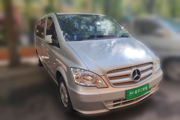 Used Mercedes-Benz Vito 2011 2.5L Elite Edition Front Right 45 Deg