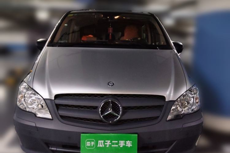 Used Mercedes-Benz Vito 2011 2.5L Elite Edition Front