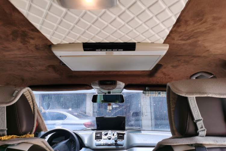 Used Mercedes-Benz Vito 2011 2.5L Elite Edition Headliner
