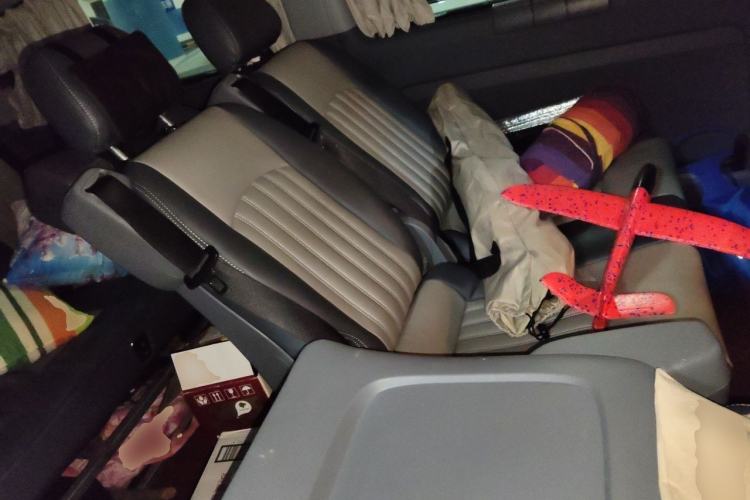 Used Mercedes-Benz Vito 2011 2.5L Elite Edition Left Rear Seat