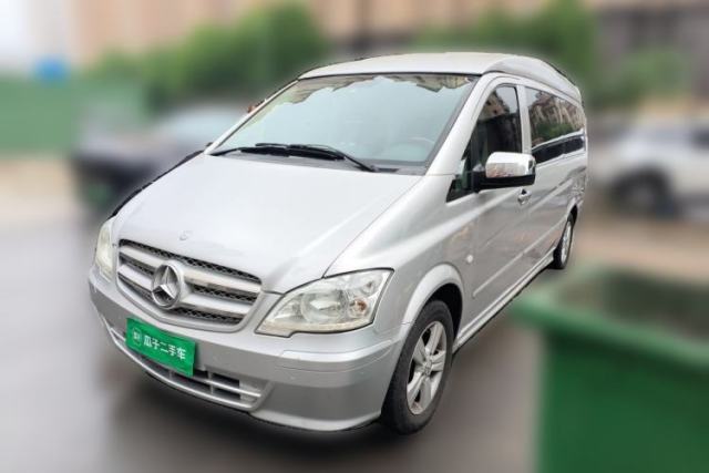 Used Mercedes-Benz Vito 2011 2.5L 7-seater executive version