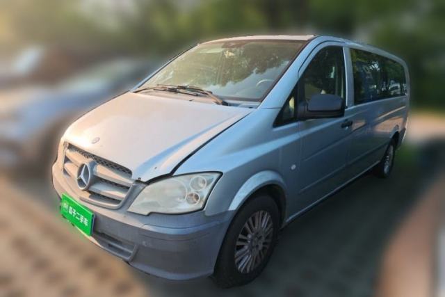 Used Mercedes-Benz Vito 2011 2.5L 7-seater executive version
