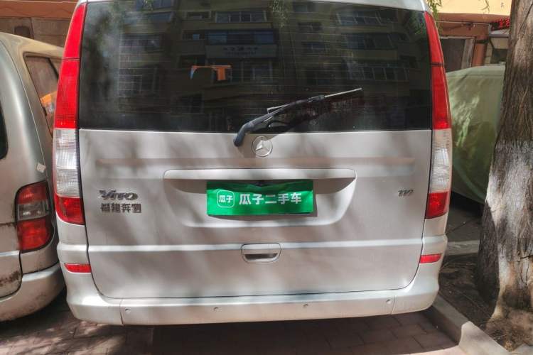Used Mercedes-Benz Vito 2011 2.5L Elite Edition Rear