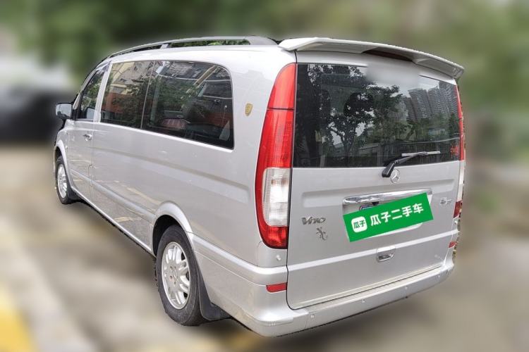 Used Mercedes-Benz Vito 2011 2.5L 7-seater executive version Rear Left 45 Deg