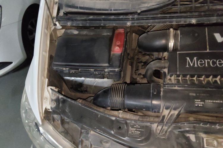 Used Mercedes-Benz Vito  Engine Bay Right