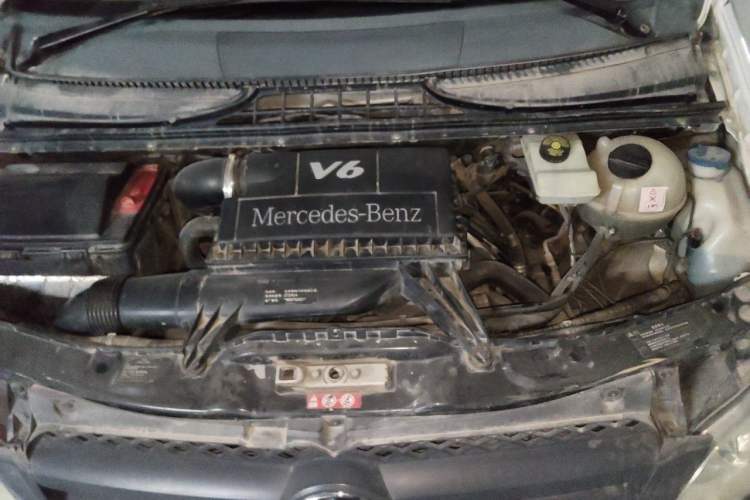 Used Mercedes-Benz Vito  Engine Bay