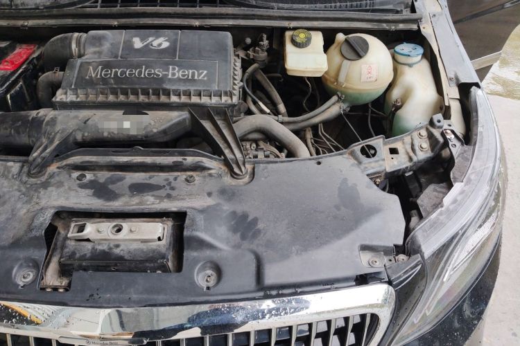Used Mercedes-Benz Vito  Engine Bay Left