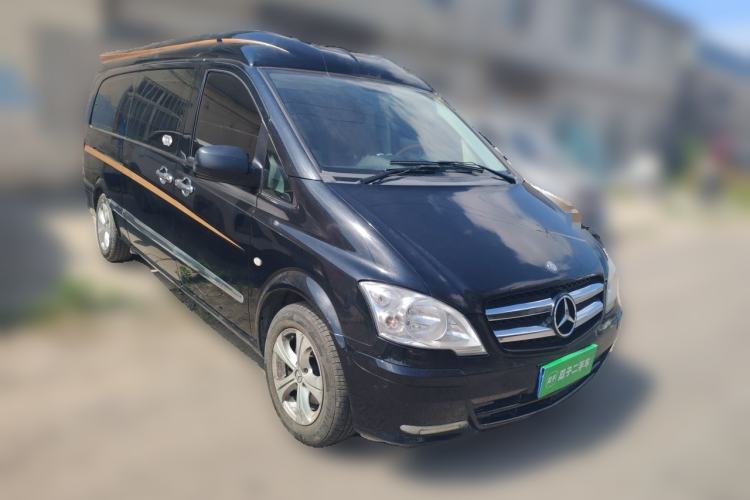 Used Mercedes-Benz Vito  Front Right 45 Deg