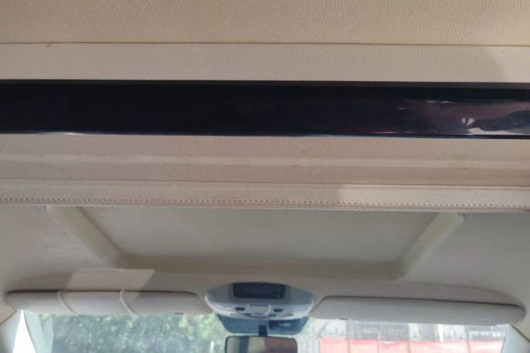 Used Mercedes-Benz Vito  Headliner