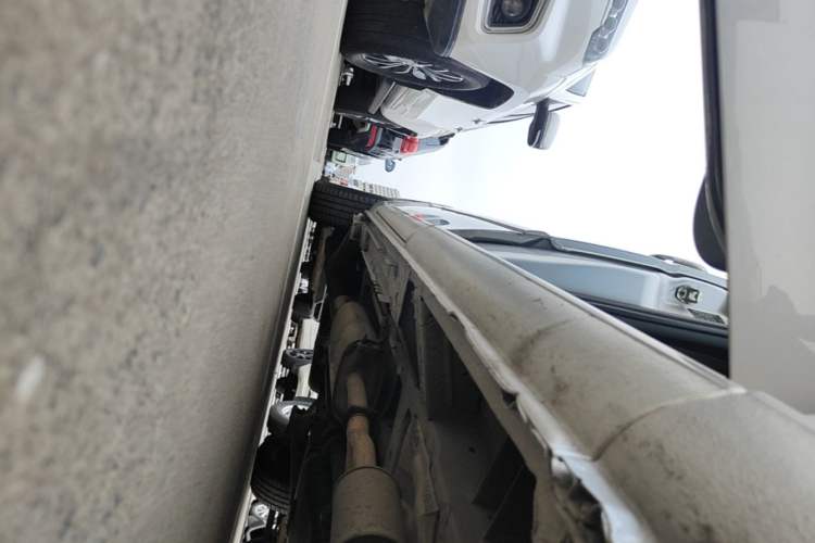 Used Mercedes-Benz Vito  Right Side Sill