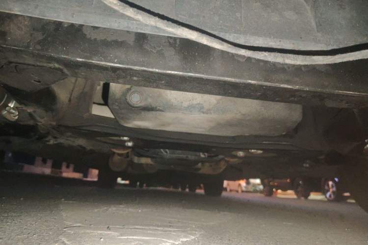 Used Mercedes-Benz Vito 2013 3.0L Elite Edition Chassis Front