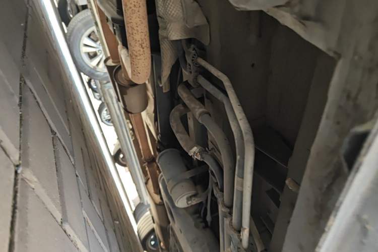 Used Mercedes-Benz Vito 2013 3.0L Elite Edition Chassis Front Left