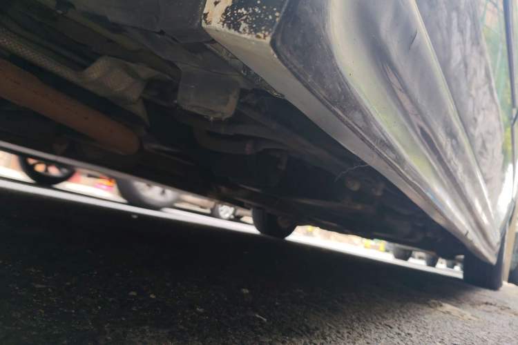 Used Mercedes-Benz Vito 2013 3.0L Elite Edition Chassis Front Left
