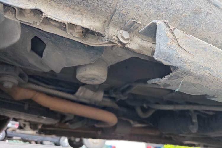 Used Mercedes-Benz Vito  Chassis Front Left