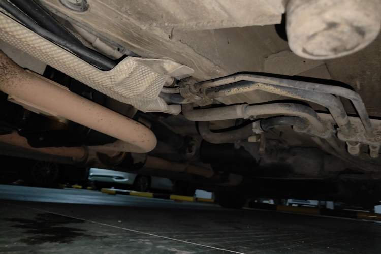 Used Mercedes-Benz Vito 2013 3.0L Elite Edition Chassis Front Left