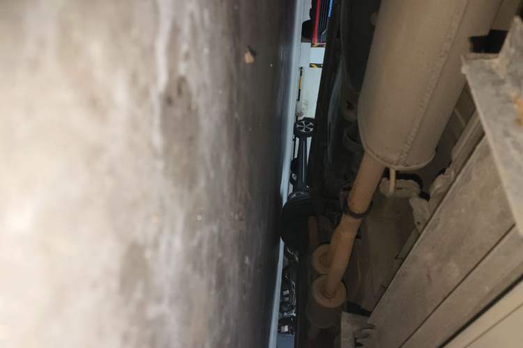 Used Mercedes-Benz Vito 2013 3.0L Elite Edition Chassis Front Left