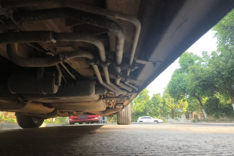 Used Mercedes-Benz Vito 2013 3.0L Elite Edition Chassis Front Left