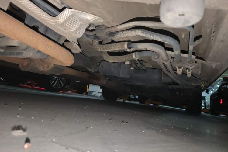 Used Mercedes-Benz Vito 2013 3.0L Business Edition Chassis Front Left
