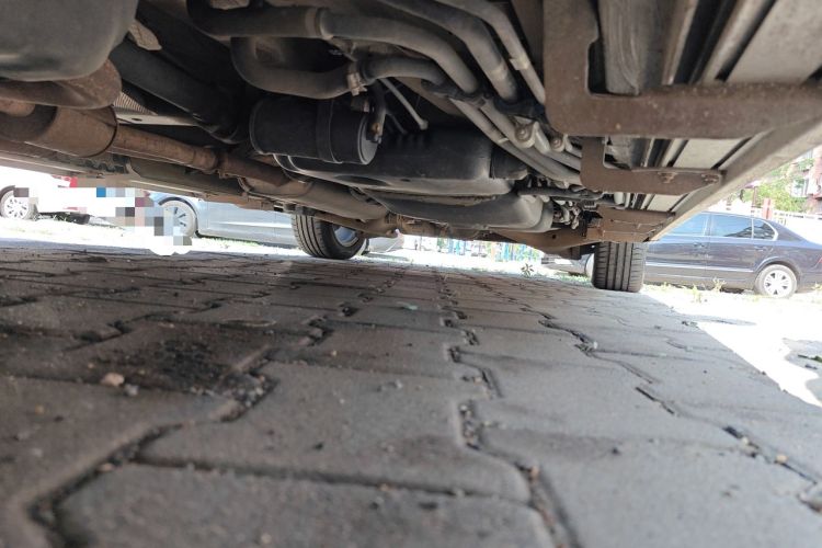 Used Mercedes-Benz Vito 2013 3.0L Elite Edition Chassis Front Left
