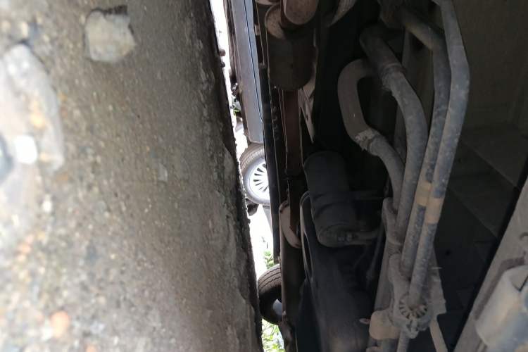 Used Mercedes-Benz Vito 2013 3.0L Elite Edition Chassis Front Left
