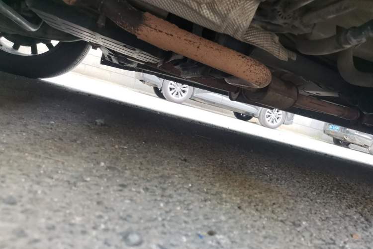 Used Mercedes-Benz Vito 2013 3.0L Elite Edition Chassis Front Left