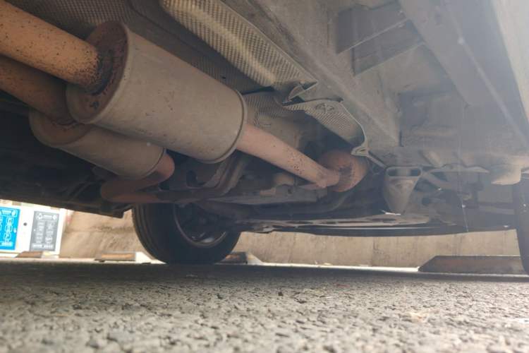 Used Mercedes-Benz Vito 2013 3.0L Elite Edition Chassis Front Right