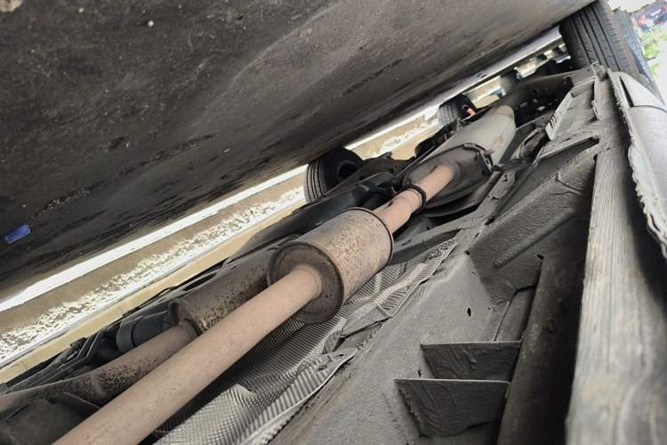 Used Mercedes-Benz Vito 2013 3.0L Elite Edition Chassis Front Right