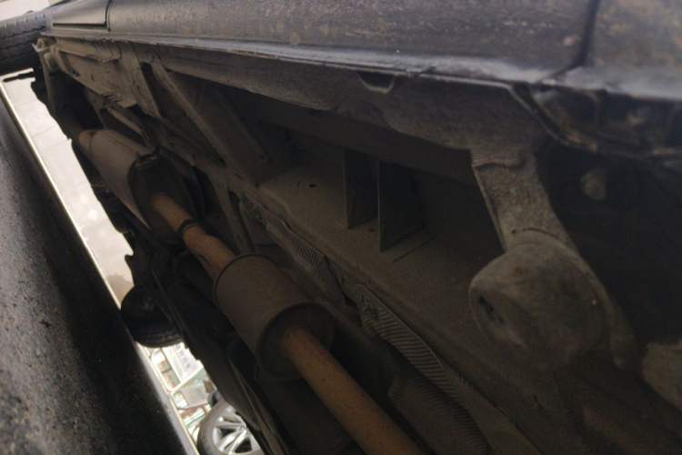 Used Mercedes-Benz Vito  Chassis Front Right