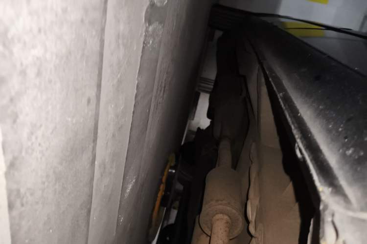 Used Mercedes-Benz Vito 2013 3.0L Business Edition Chassis Front Right