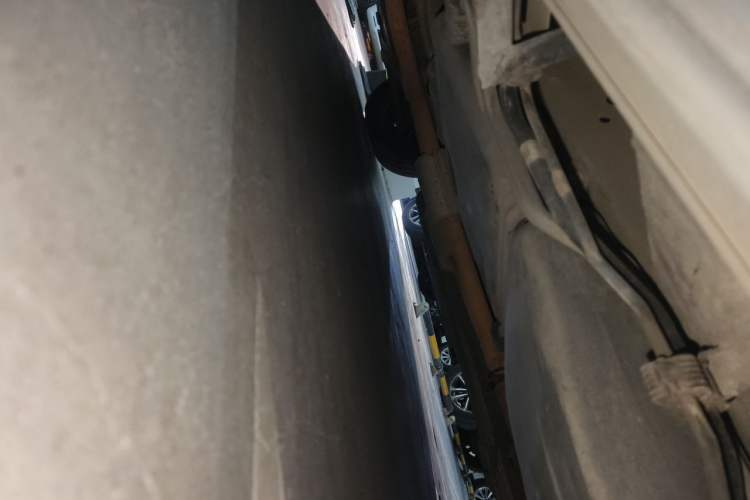 Used Mercedes-Benz Vito 2013 3.0L Elite Edition Chassis Front Right