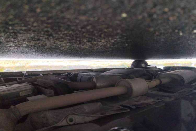 Used Mercedes-Benz Vito 2013 3.0L Elite Edition Chassis Front Right