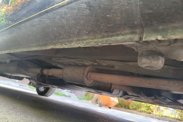 Used Mercedes-Benz Vito 2013 3.0L Elite Edition Chassis Front Right